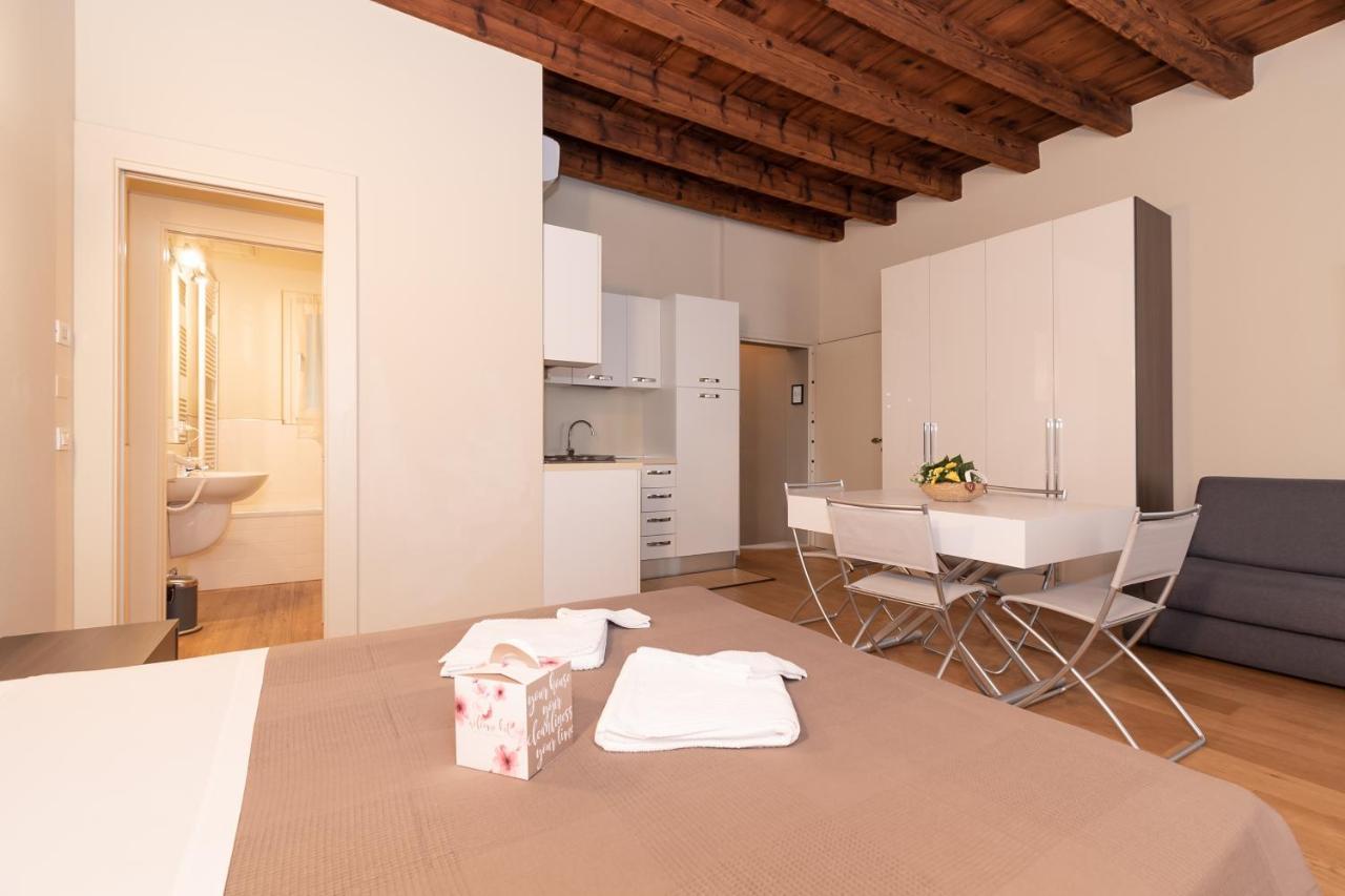 Palazzetto Il Mangano - F&L Apartment Бреша Екстериор снимка
